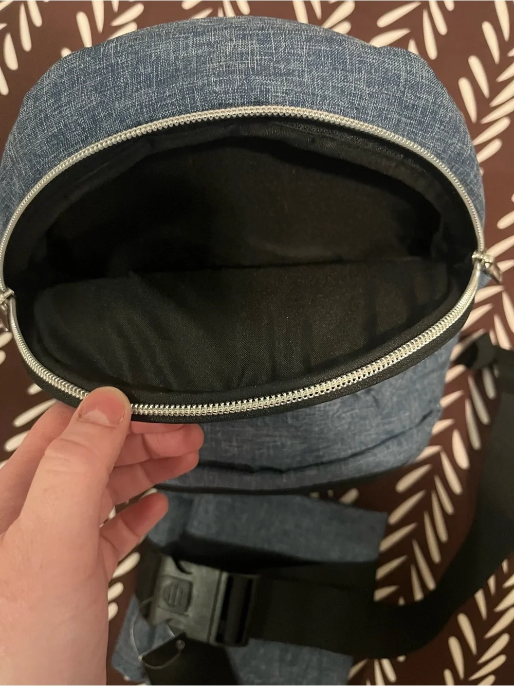 tushbaby Denim Blue Hip Carrier INCLUDING Waistband Extender